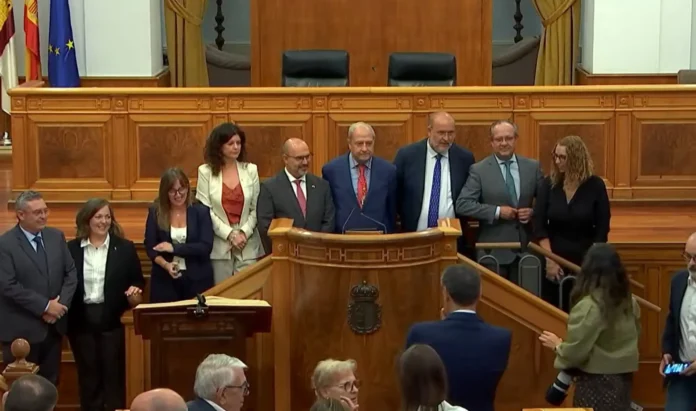 Francisco Javier de Irízar promete su cargo de presidente del Consejo Consultivo de C-LM por un segundo mandato