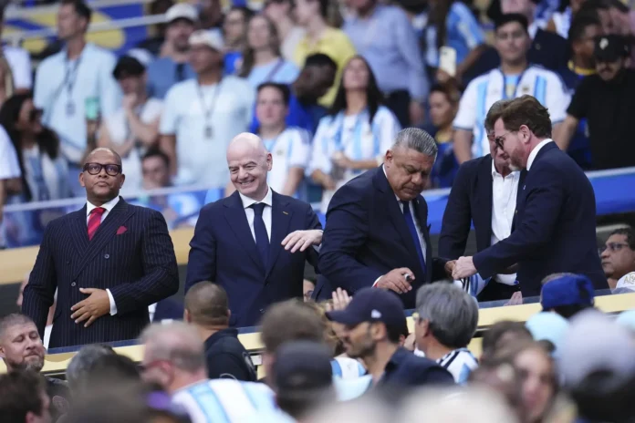 Fútbol.- AFA apoya a Infantino y su "solidez institucional" con una gobernanza "clara, estable y transparente"