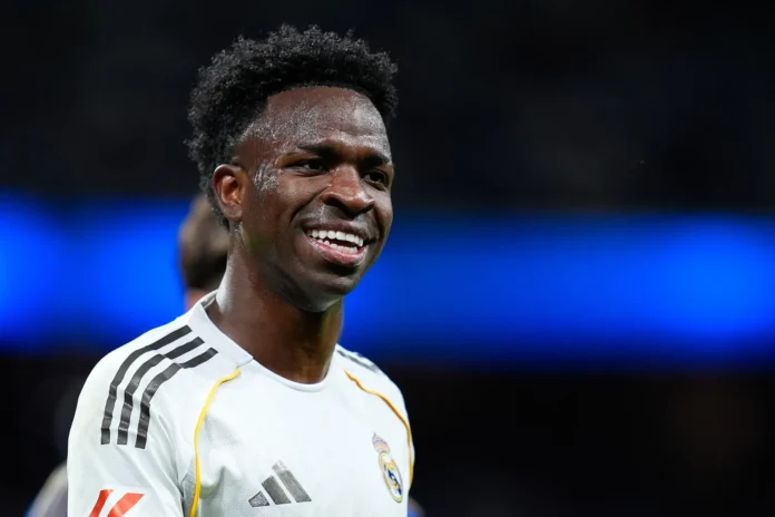 Fútbol.- AV.- El delantero brasileño Vinícius renueva con el Real Madrid hasta 2032