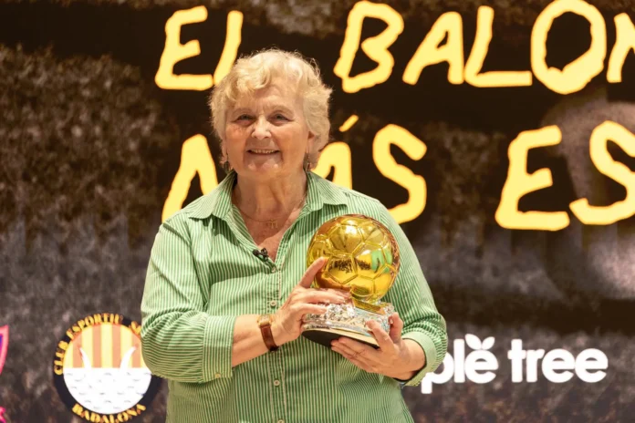 Fútbol.- Carmen Arce: "No todos los que votan el Balón de Oro entienden el peso de Patri Guijarro en el Barça"
