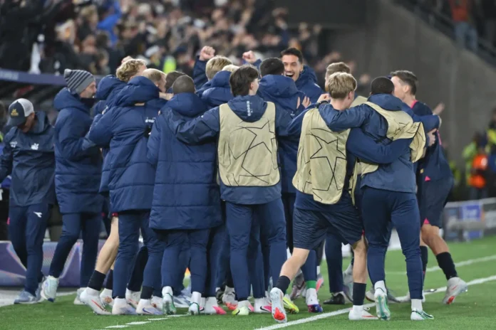 Fútbol/Champions.- (Crónica) Bayern e Inter tropiezan y el Arsenal golea con trabajo al Lille