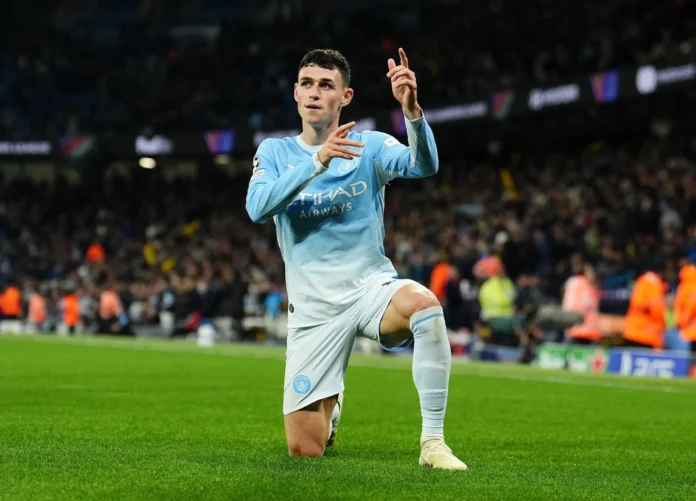 Fútbol/Champions.- (Crónica) Manchester City y Roma golean y el Nápoles se estrena