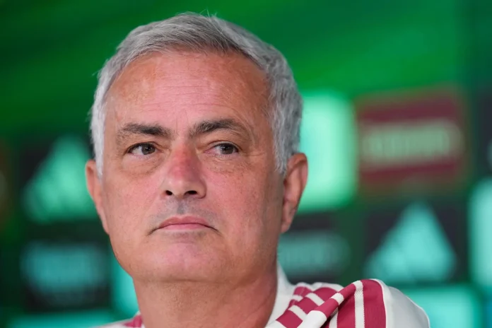 Fútbol/Champions.- Mourinho: "Tengo ilusión por ganar la Champions con el Real Madrid, pero no por el pasado"