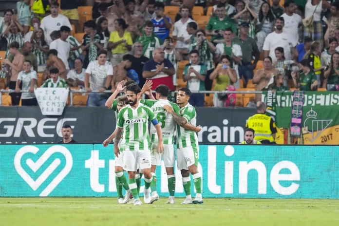 Fútbol/Champions.- Ramón Alarcón: "Se va a conocer más en Europa lo que es el Betis"