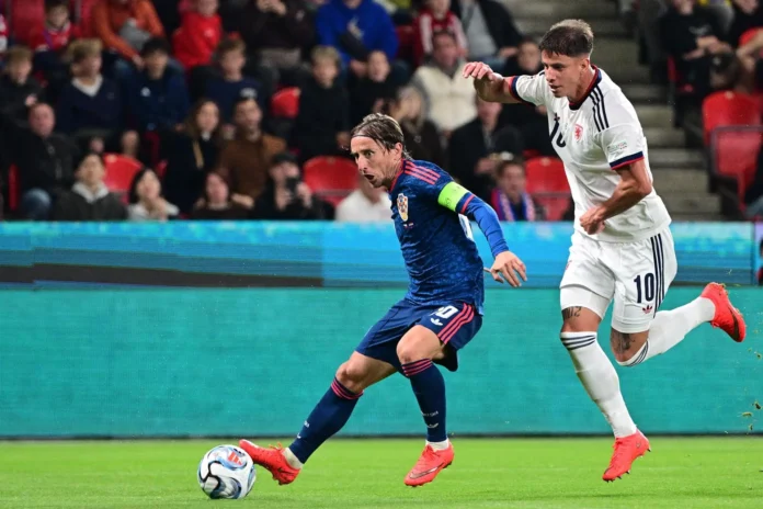 Fútbol.- (Crónica) Luka Modric abre la victoria croata en Chequia y Suiza golea fuera de casa a Macedonia del Norte