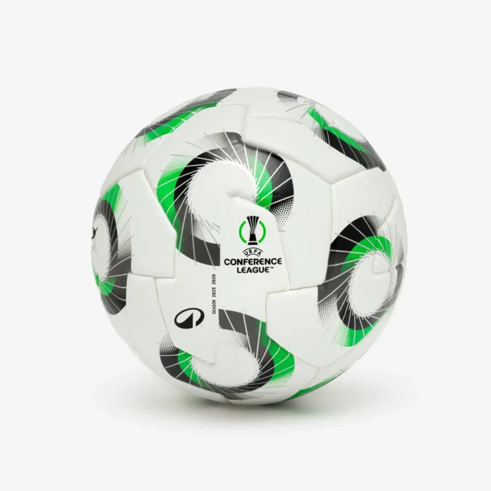 Fútbol.- Decathlon consolida la presencia de sus balones Kipsta en el fútbol de élite con el lanzamiento de Le Classique