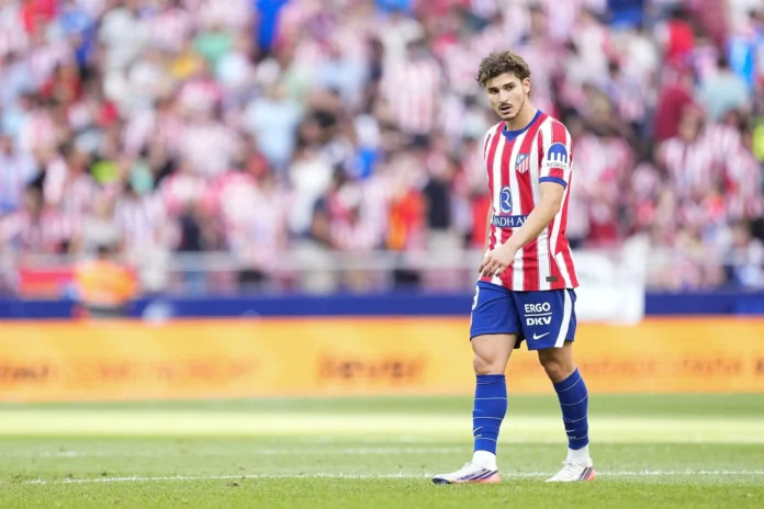Fútbol.- El argentino Julián Álvarez no viaja con el Atlético de Madrid a San Sebastián por una sobrecarga muscular
