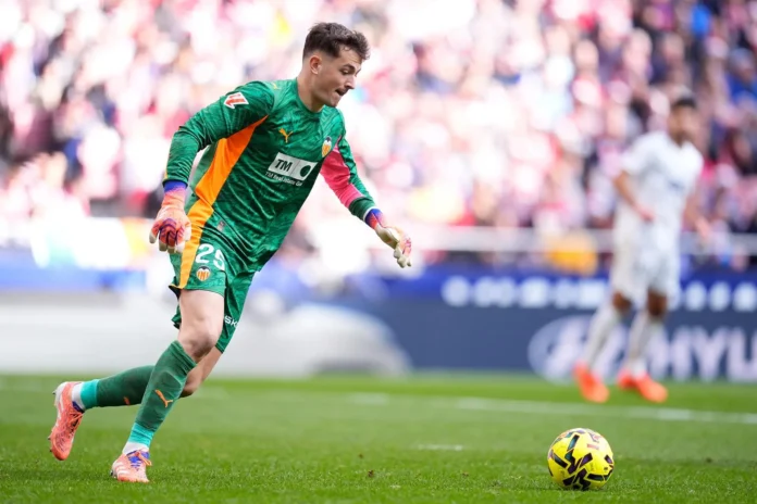 Fútbol.- El Athletic Club traspasa a Julen Agirrezabala al Real Racing Club