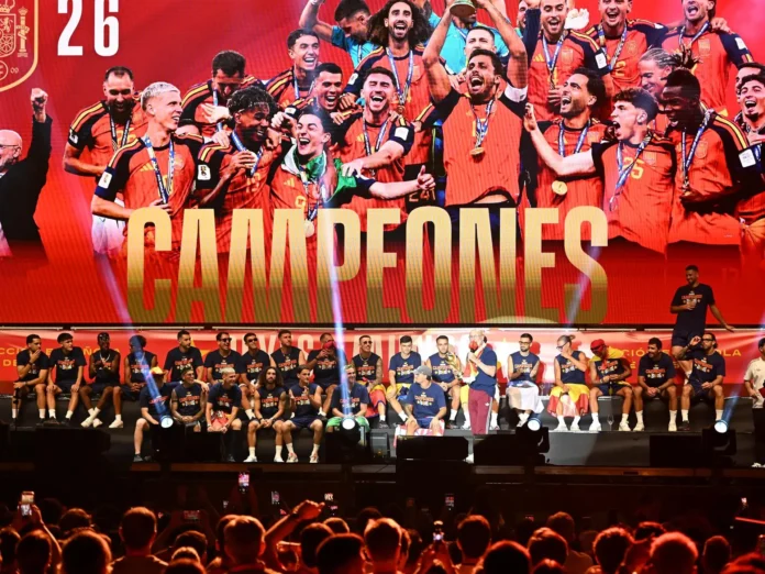 Fútbol.- El Atlético de Madrid homenajeará a la selección española campeona del mundo antes de enfrentarse al Málaga