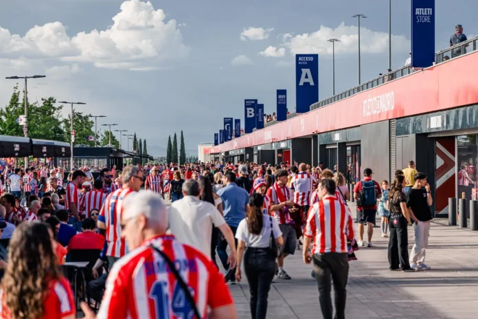 Fútbol.- El Atlético de Madrid supera los 165.000 socios, récord del club