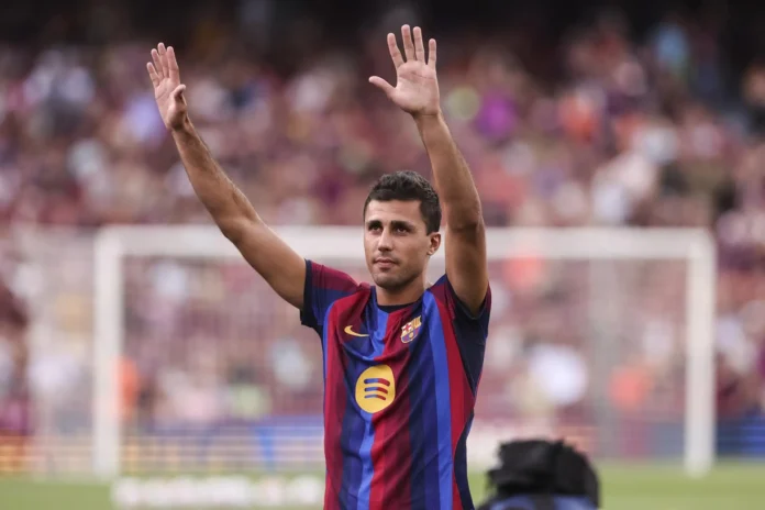 Fútbol.- El Barça gana el Gamper con Rodri y Cancelo en la grada