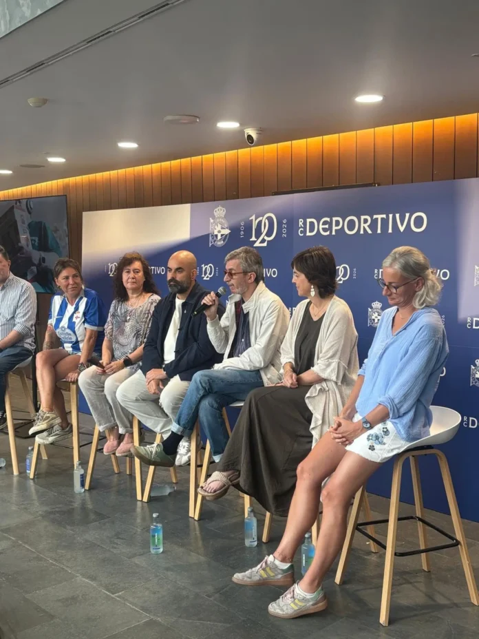 Fútbol.- El Deportivo presenta 'Voa', su himno oficial compuesto por Xoel López