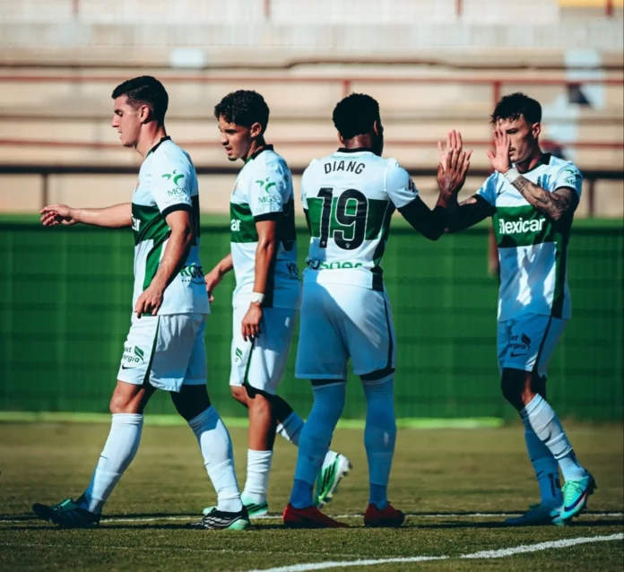 Fútbol.- El Elche golea (3-0) al Cartagena en un entrenamiento a puerta cerrada