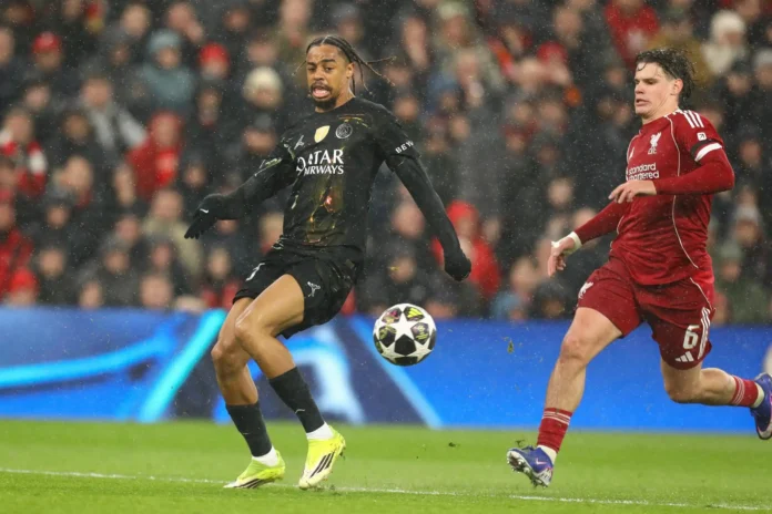 Fútbol.- El extremo francés Bradley Barcola firma por el Liverpool