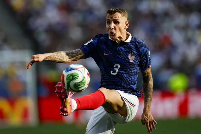 Fútbol.- El lateral francés Lucas Digne regresa al París Saint-Germain por tres temporadas