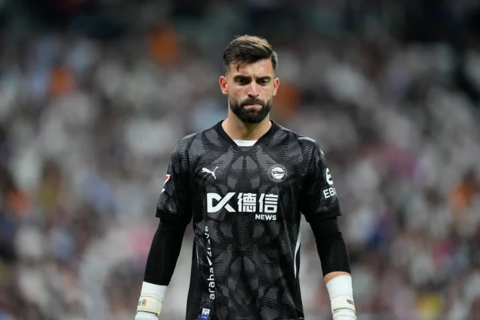 Fútbol.- El portero español Antonio Sivera extiende su contrato con el Deportivo Alavés hasta 2030