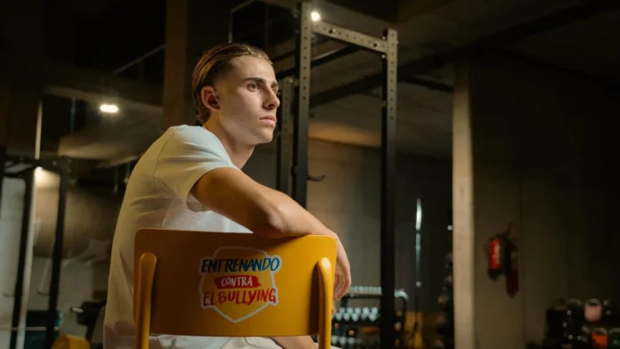 Fútbol.- Fermín López alza la voz contra el acoso escolar: "Ser pequeño no tiene por qué hacerte sentir inferior"