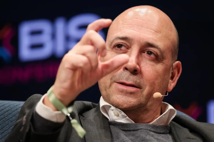 Fútbol.- Fernando Carro, CEO del Bayer Leverkusen: "Estamos luchando contra Infantino y tenemos que ganar esta lucha"