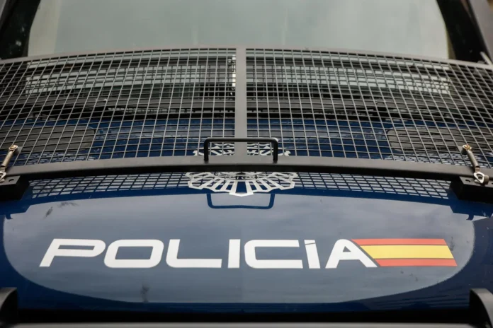 Fútbol.- Intervenidas más de 6.000 camisetas y productos presuntamente falsificados del FC Barcelona
