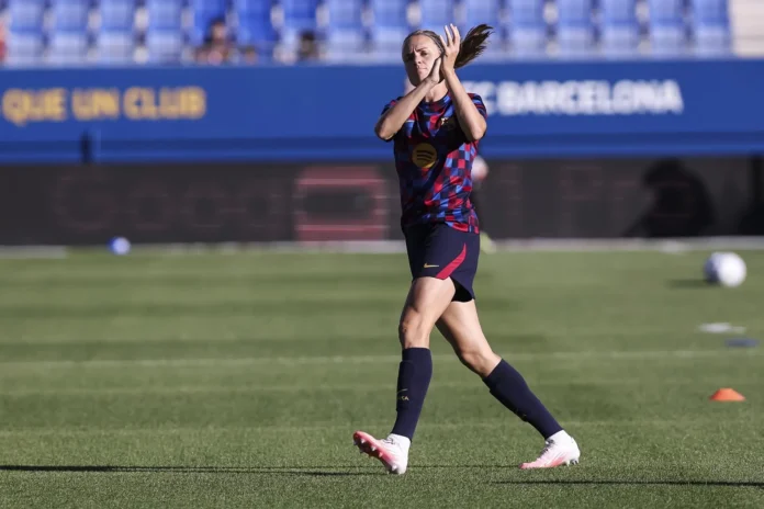 Fútbol.- Irene Paredes recibe el alta y Vicky López y Kika Nazareth son baja en el Barça Femení