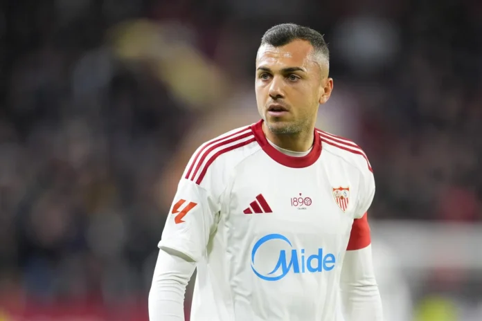 Fútbol.- Joan Jordán deja el Sevilla y ficha por el Estrela Amadora