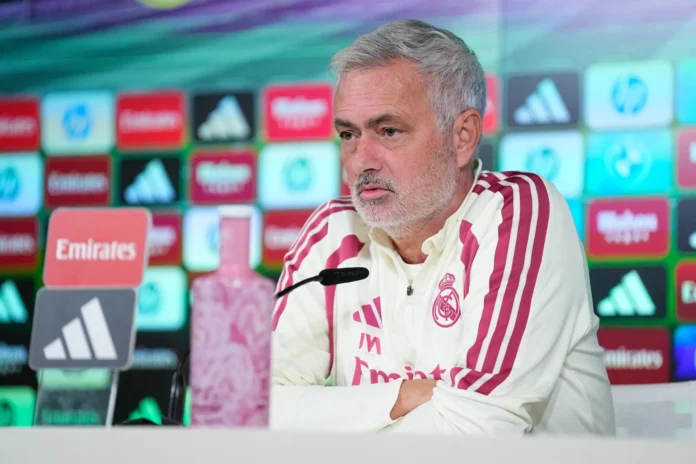 Fútbol.- José Mourinho: "Si yo fuese Vinícius, habría forzado una salida este verano"