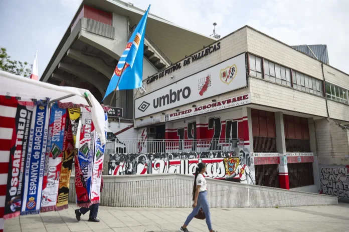 Fútbol.- La Comunidad espera que el Rayo juegue en Vallecas "lo antes posible" y critica que el club "desoyera" avisos