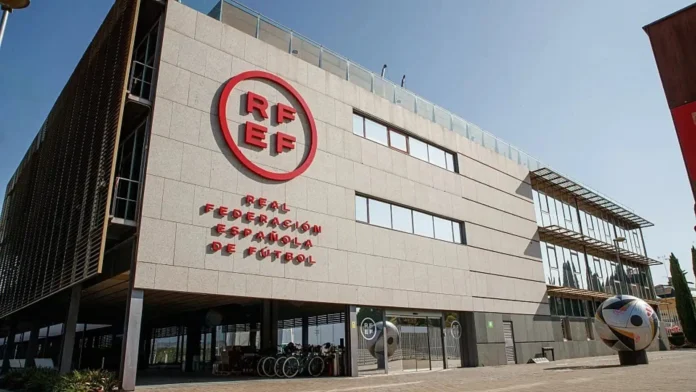 Fútbol.- La plataforma de venta de entradas de la RFEF sufre una incidencia por un alto "volumen de tráfico malicioso"