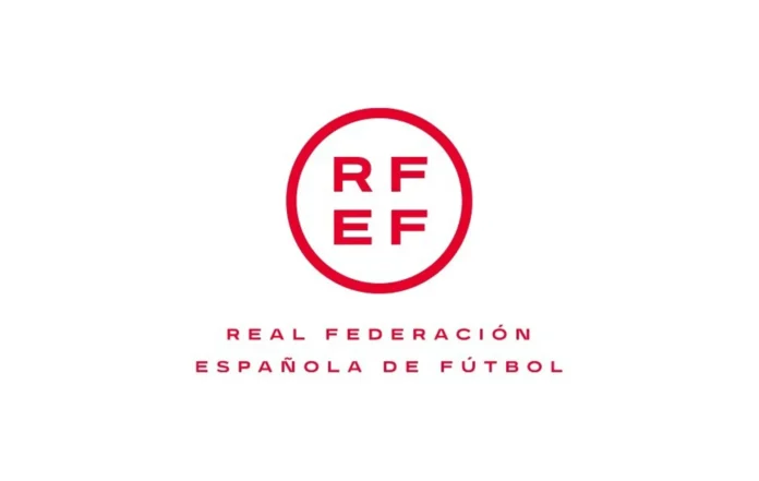Fútbol.- La RFEF inscribe al CD Arenteiro en Tercera Federación