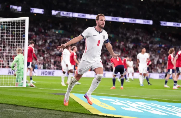 Fútbol/Liga Naciones.- (Crónica) Harry Kane fulmina a Chequia y mantiene al alza a Inglaterra