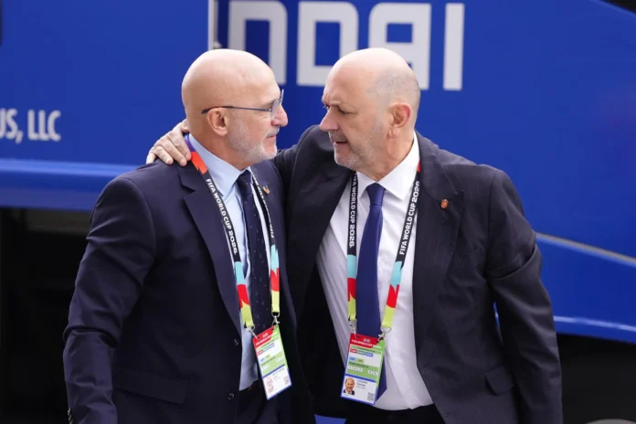 Fútbol.- Louzán avanza que está "rematando" la renovación de Luis de la Fuente y "quizá" sea más allá de 2030