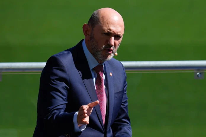 Fútbol.- Louzán: "Es muy necesario terminar con esta interpretación que siempre utiliza el caso Negreira de por medio"