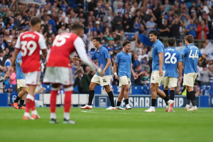 Fútbol/Premier.- (Crónica) El Brighton firma la primera derrota del Arsenal en este curso liguero