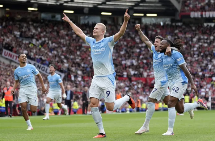 Fútbol/Premier.- Haaland da el derbi de Manchester a un City con diez más de una hora