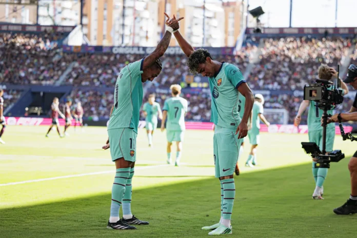 Fútbol/Primera.- Crónica del Levante UD - FC Barcelona: 2-4