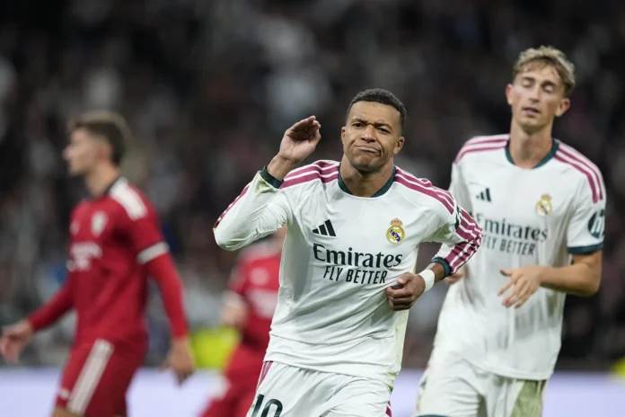 Fútbol/Primera.- Crónica del Real Madrid - Sevilla FC: 4-1
