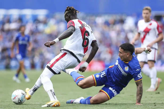 Fútbol/Primera.- (Previa) Getafe y Rayo pugnan por una victoria balsámica en el posible debut de Carvajal