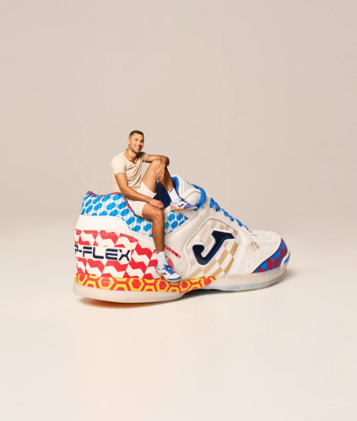 Fútbol sala.- Joma reinterpreta las zapatillas 'Top Flex' de fútbol sala junto a los mejores jugadores del mundo