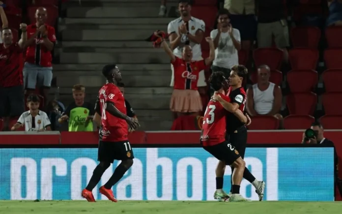 Fútbol/Segunda.- (Crónica) El Mallorca se estrena en Segunda con victoria ante el Valladolid