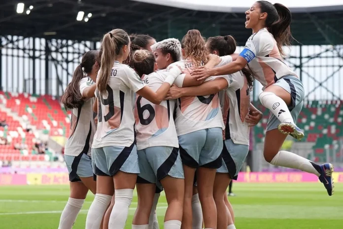 Fútbol/Selección.- España vence a China de camino a octavos de final en el Mundial Femenino Sub-20