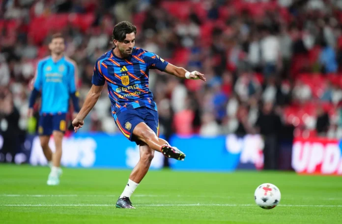 Fútbol/Selección.- Ferran Torres causa baja en la selección y le sustituye Carlos Espí