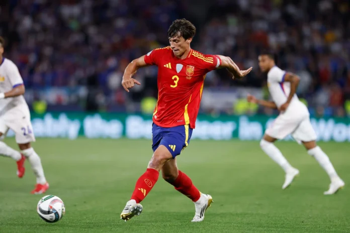 Fútbol/Selección.- Robin Le Normand sustituye a Eric Garcia en la concentración de la selección española