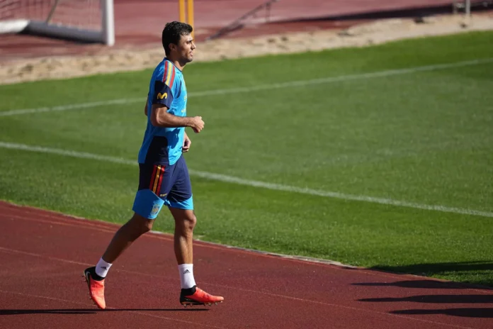 Fútbol/Selección.- Rodri: "Confío en la inocencia del City y ojalá se haga justicia"
