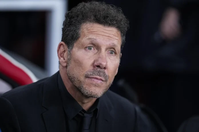 Fútbol.- Simeone, sobre Julián Álvarez: "La situación es muy clara, el club ha tomado una decisión"