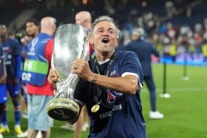 Fútbol/Supercopa.- Luis Enrique: "Hemos sufrido menos que el año pasado, hemos controlado mejor el partido"
