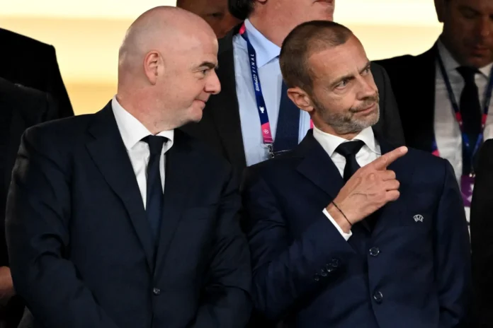 Fútbol.- UEFA cree que "no bastará por sí sola la reforma institucional" en FIFA e insiste en "un nuevo liderazgo"