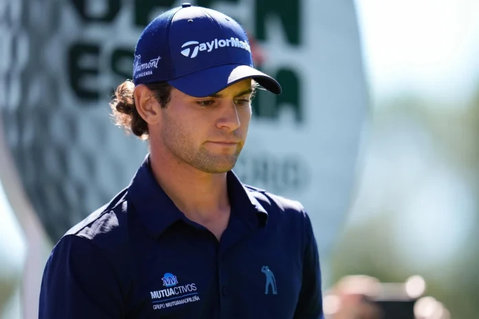 Golf.- Ángel Ayora sostiene la baza local en el Open de España