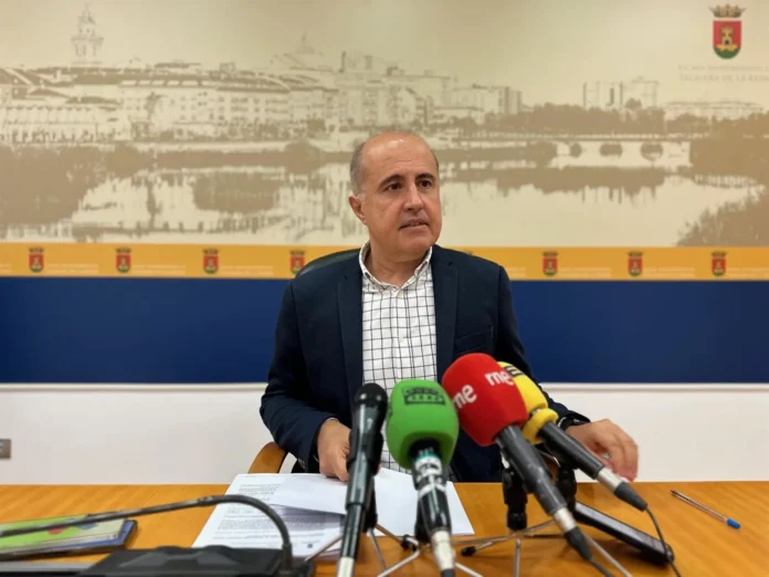 Iniciado el contrato para el arreglo y asfaltado de varios caminos de Talavera por cerca de 200.000 euros