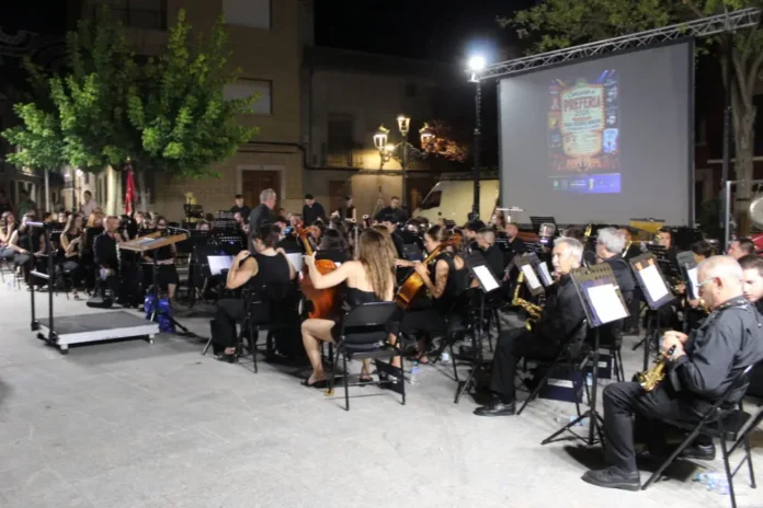 La Banda Sinfónica Municipal llena de música y emoción Quintanar