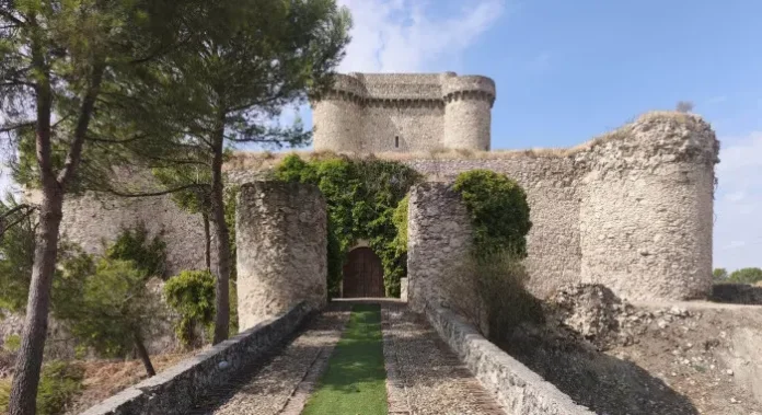 La Diputación de Toledo recibe más de 1.500 solicitudes en cinco minutos para visitar el castillo de Seseña